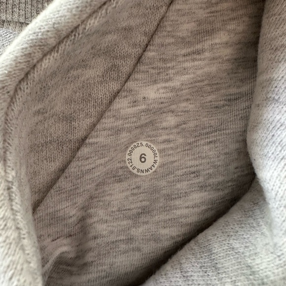 Lululemon Scuba Full-Zip Hoodie - Picture 11 of 14